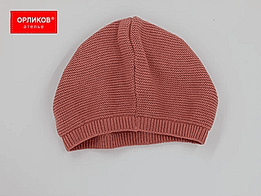 Вязанный женский берет после ремонта