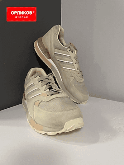 Мужские серые кроссовки после химчистки