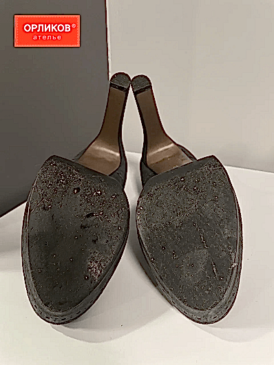 Женские черные туфли до установки профилактики