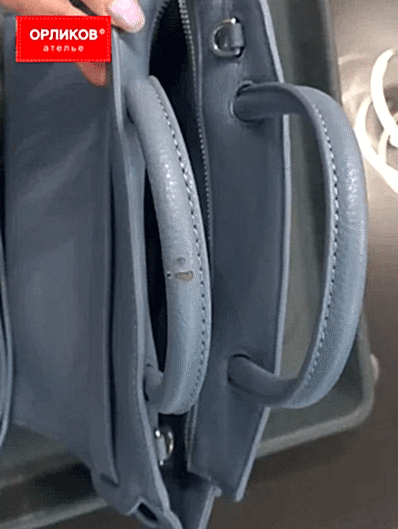 Ручки кожаной синей сумки до реставрации