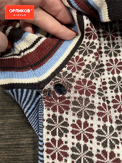 Трикотажный свитер до реставрации