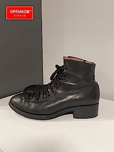 Мужские черные кожаные ботинки после реставрации и ремонта