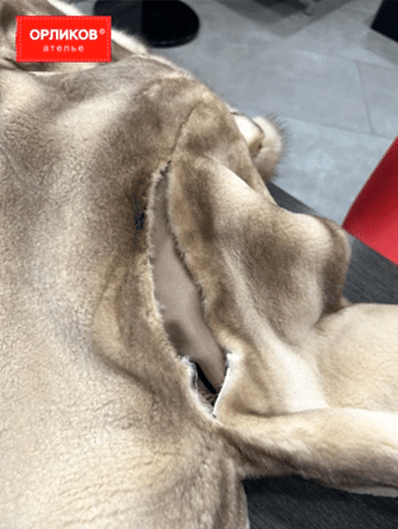 Рукав меховой шубы до ремонта