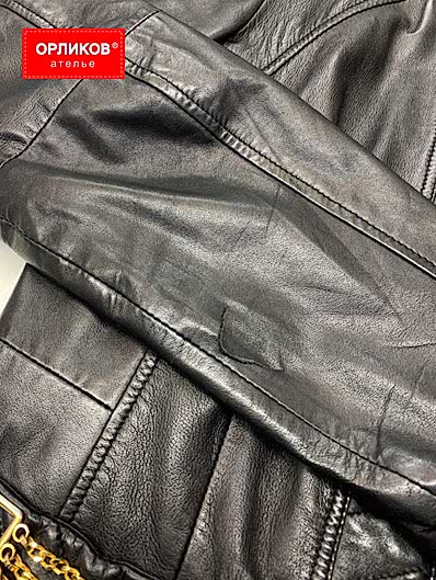 Рукав кожаной куртки до ремонта